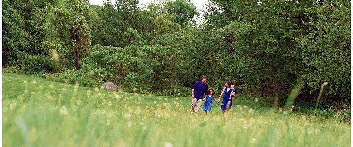 JKoteenPhotography_FamilyMiniSessions_GranbyCT_JakeKoteenPhotographer_3186.jpg